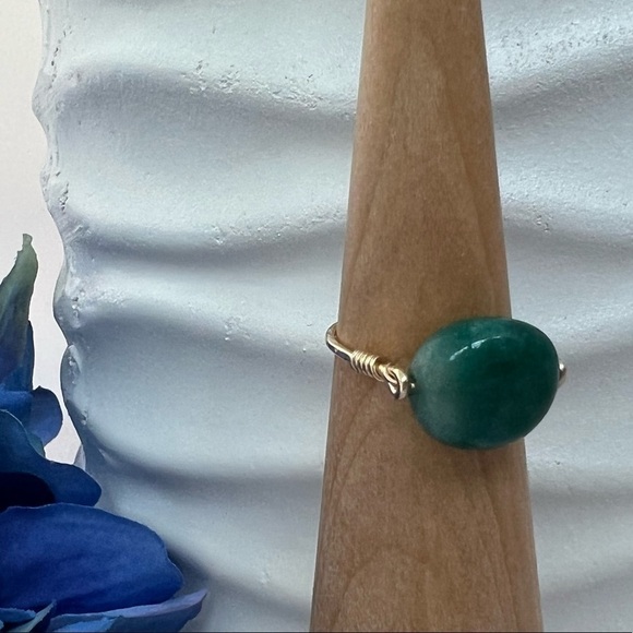 GREEN Quartz Gold Ring - Picture 15 of 15